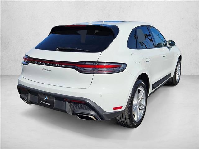 Porsche Macan 2024