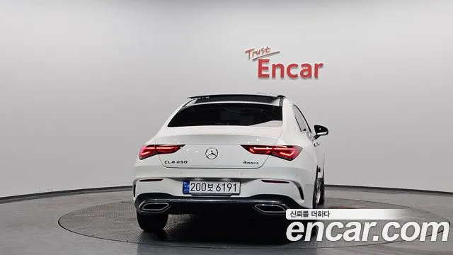 Mercedes-Benz CLA 2023