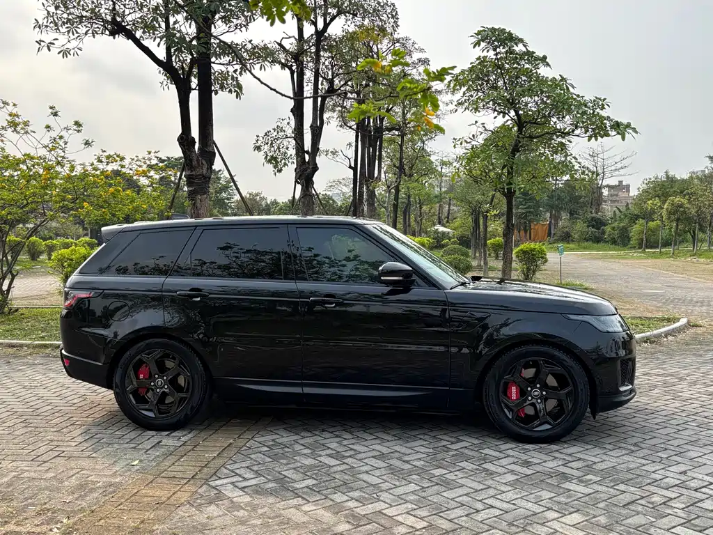 Land Rover Range Rover Sport 2021