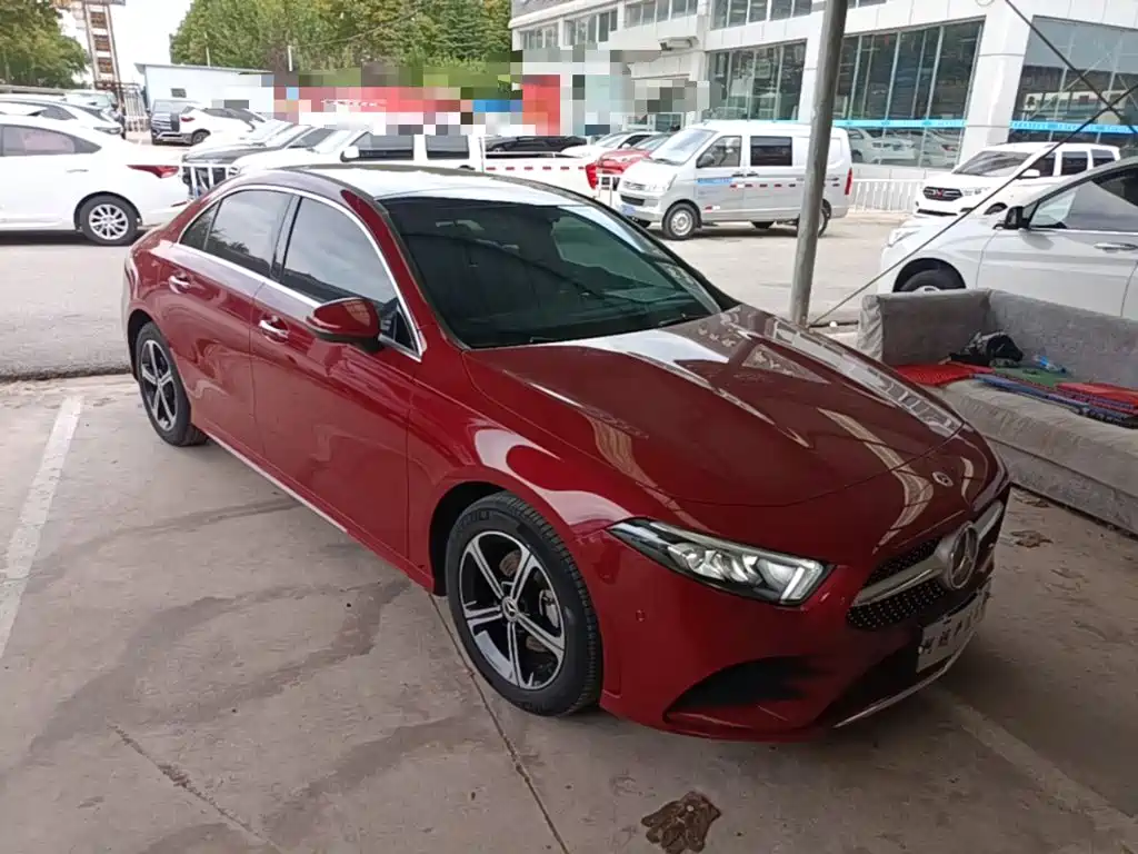 Mercedes-Benz A-Класс 2022
