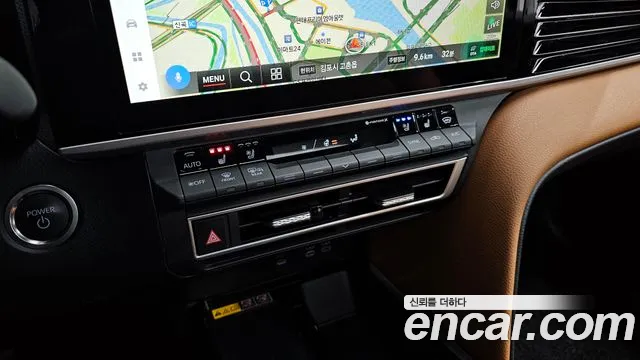 Toyota Camry 2025