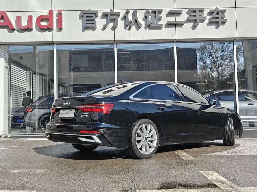 Audi A6 2024