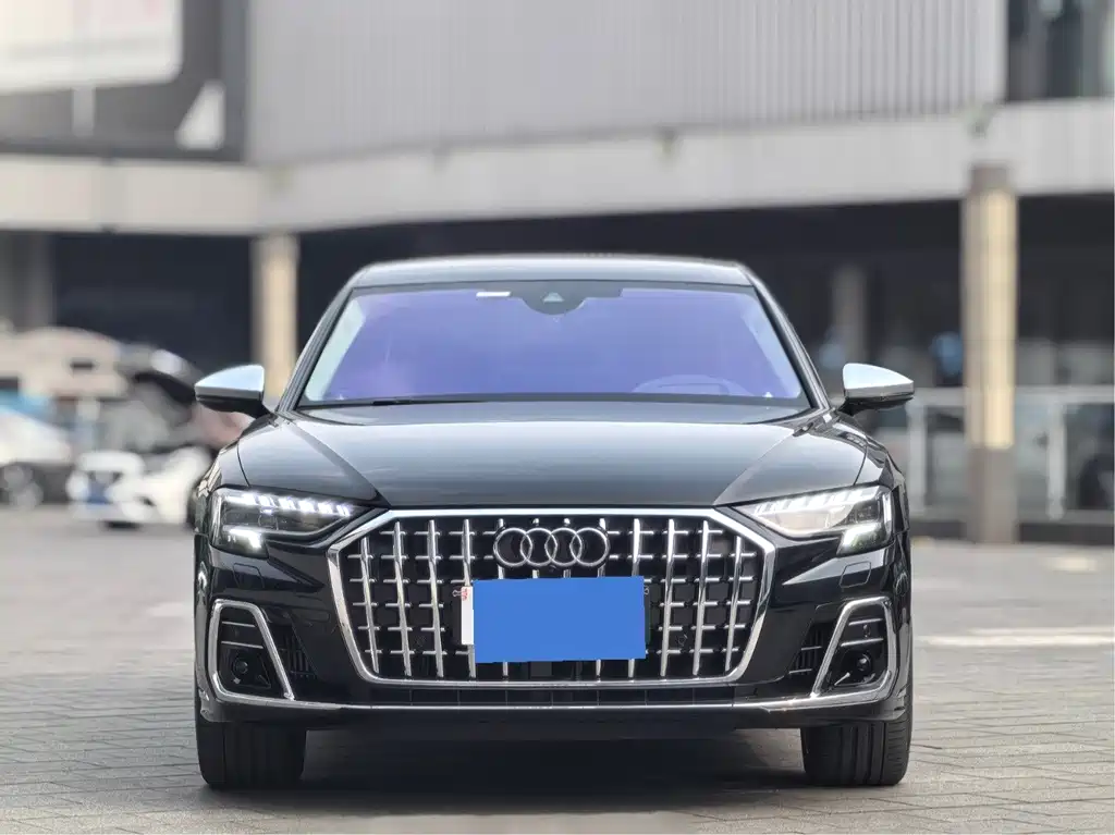 Audi A8 2024