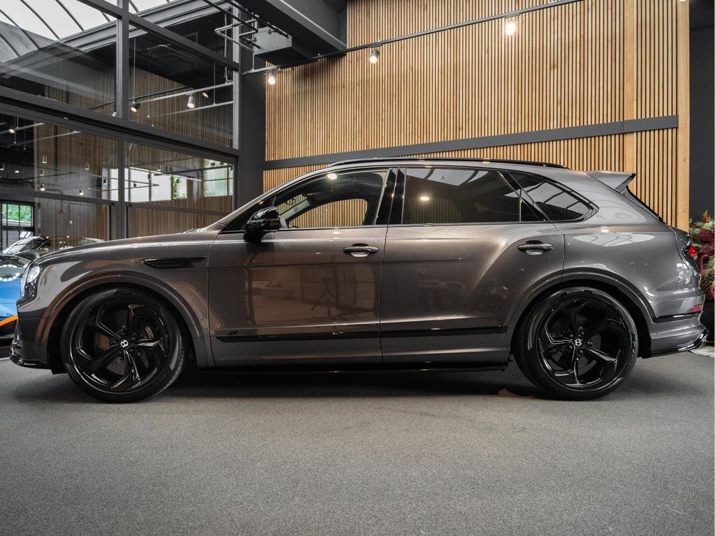 Bentley Bentayga 2022