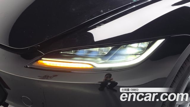 Tesla Model 3 2024