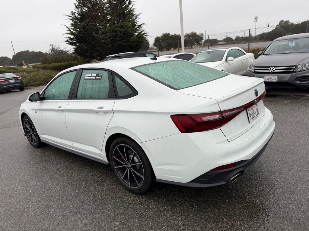 Volkswagen Jetta 2025