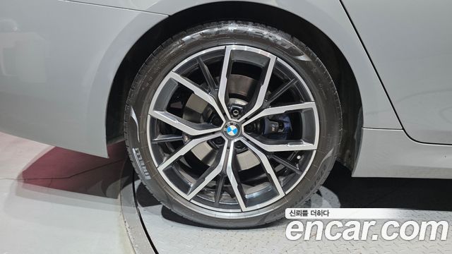BMW 5 серии 2022