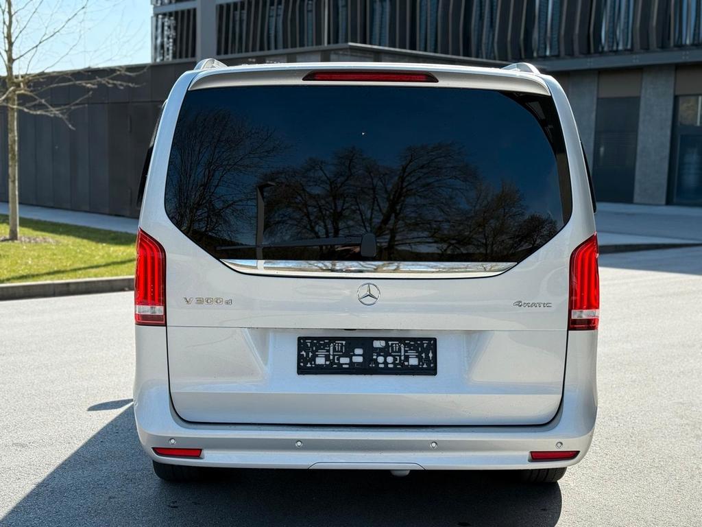 Mercedes-Benz V 300 2022