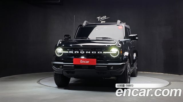 Ford Bronco 2023