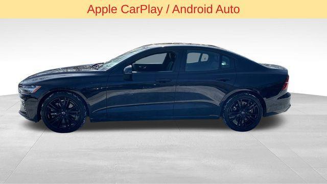 Volvo S60 2025