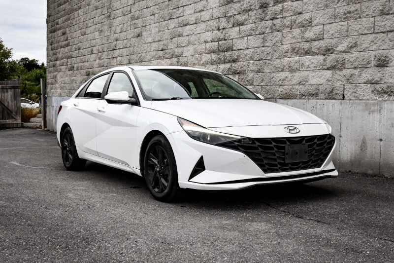 Hyundai Elantra 2022