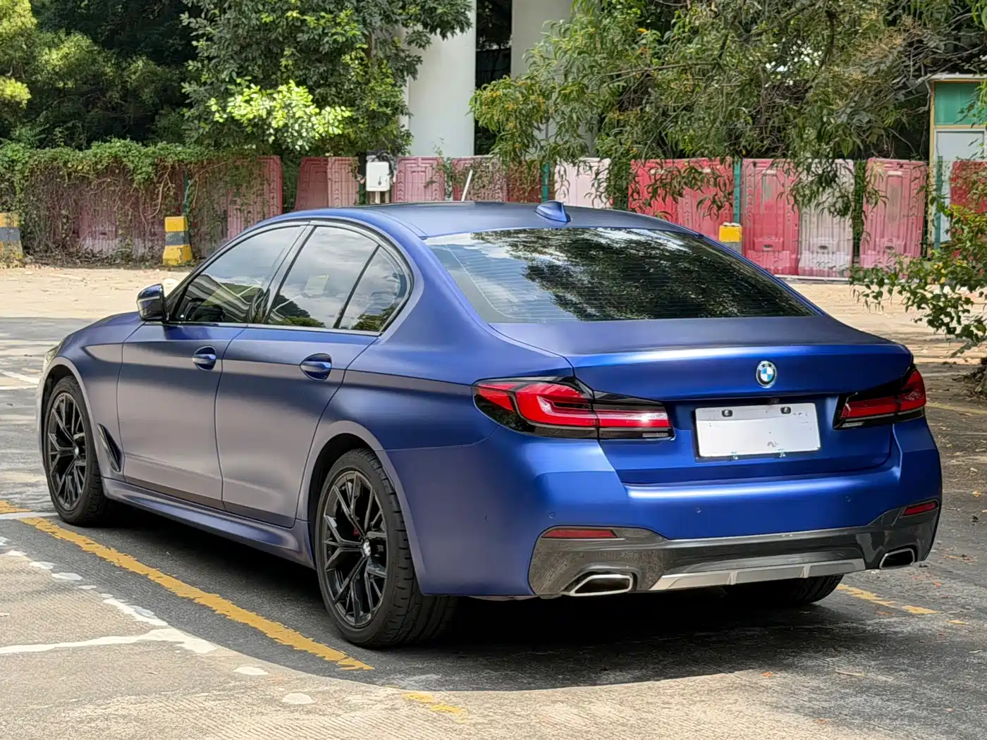 BMW 5 серии 2023