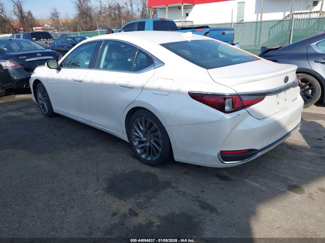 Lexus ES 2024