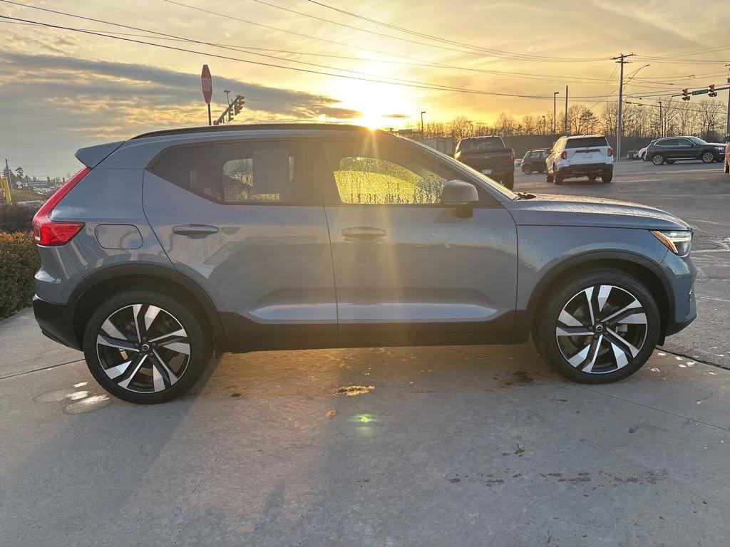 Volvo XC40 2023