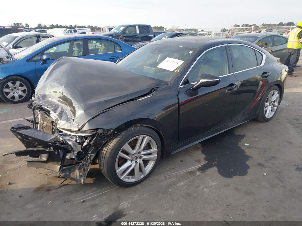Lexus IS 300 2021