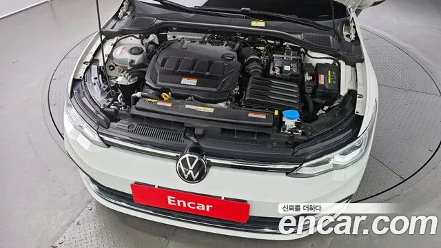Volkswagen Golf 2023