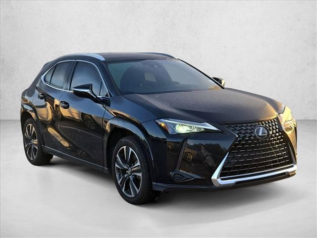 Lexus UX 2022