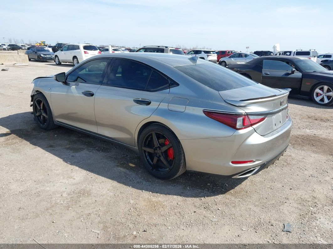 Lexus ES 2021