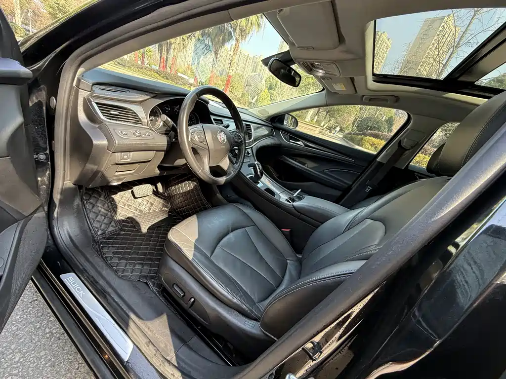 Buick LaCrosse 2022