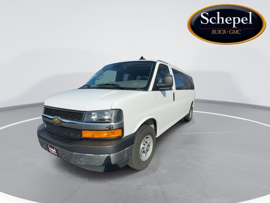 Chevrolet Express 2025
