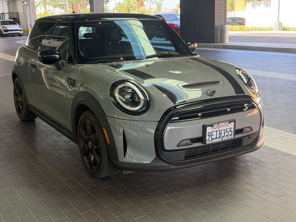 Mini Hardtop 2023
