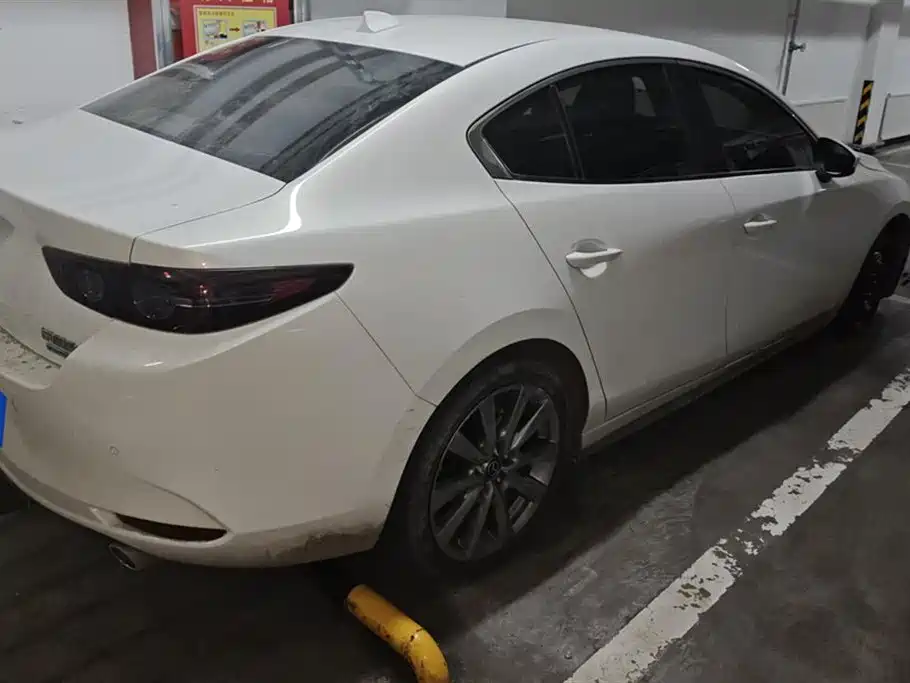 Mazda 3 2021