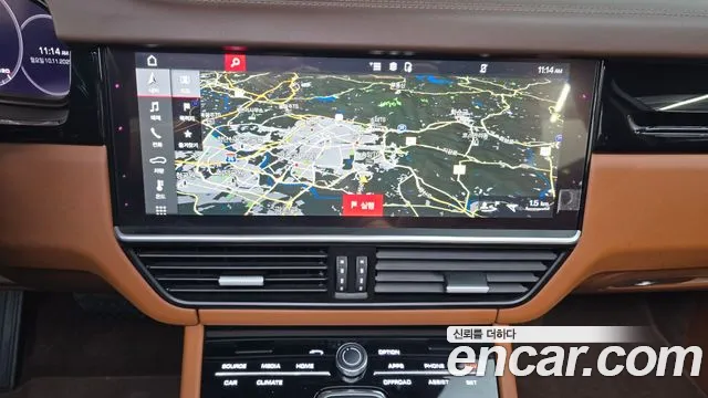 Porsche Cayenne 2021