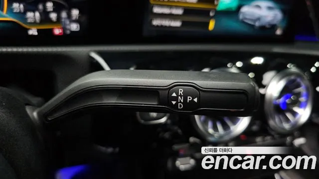 Mercedes-Benz CLA 2021