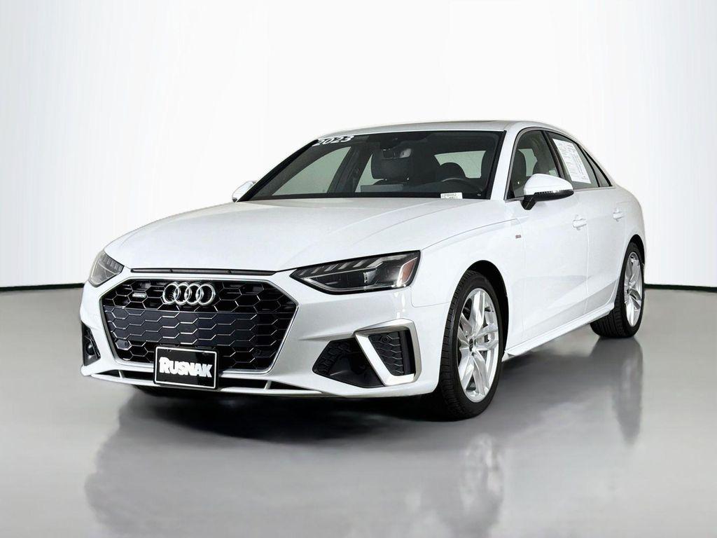 Audi A4 2023