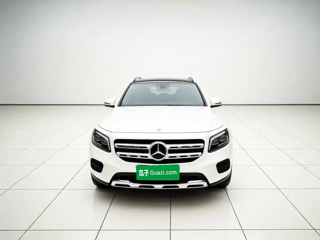 Mercedes-Benz GLB 2021