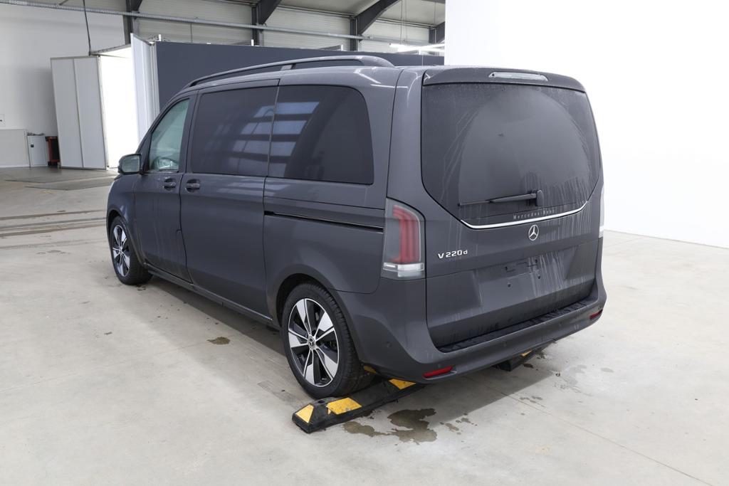 Mercedes-Benz V 220 2025