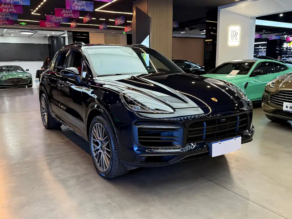 Porsche Cayenne 2024