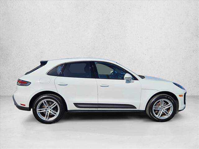 Porsche Macan 2024