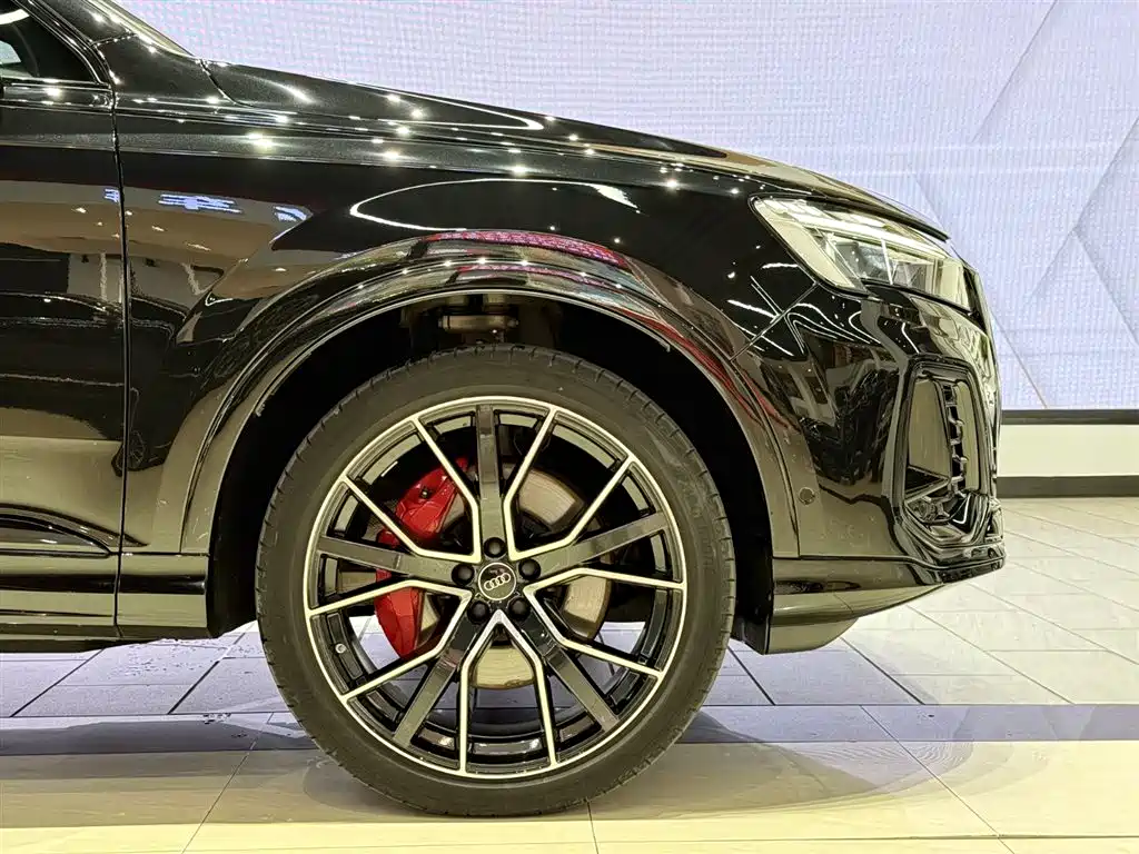 Audi Q7 2025
