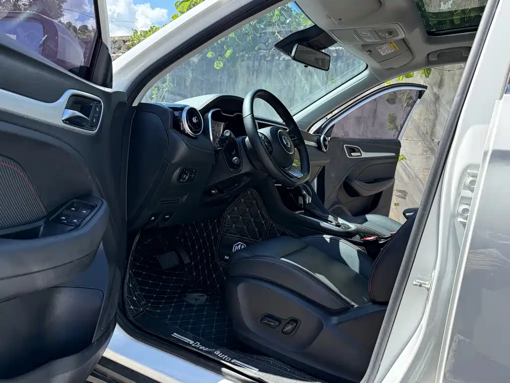 MG ZS 2022