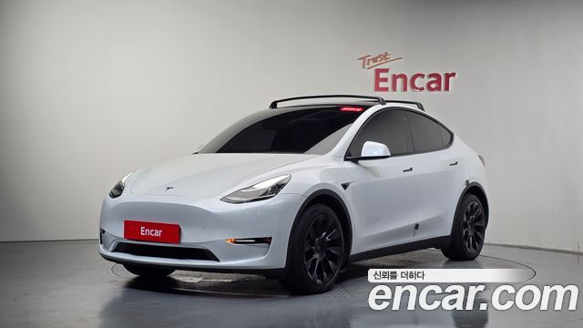 Tesla Model Y 2022