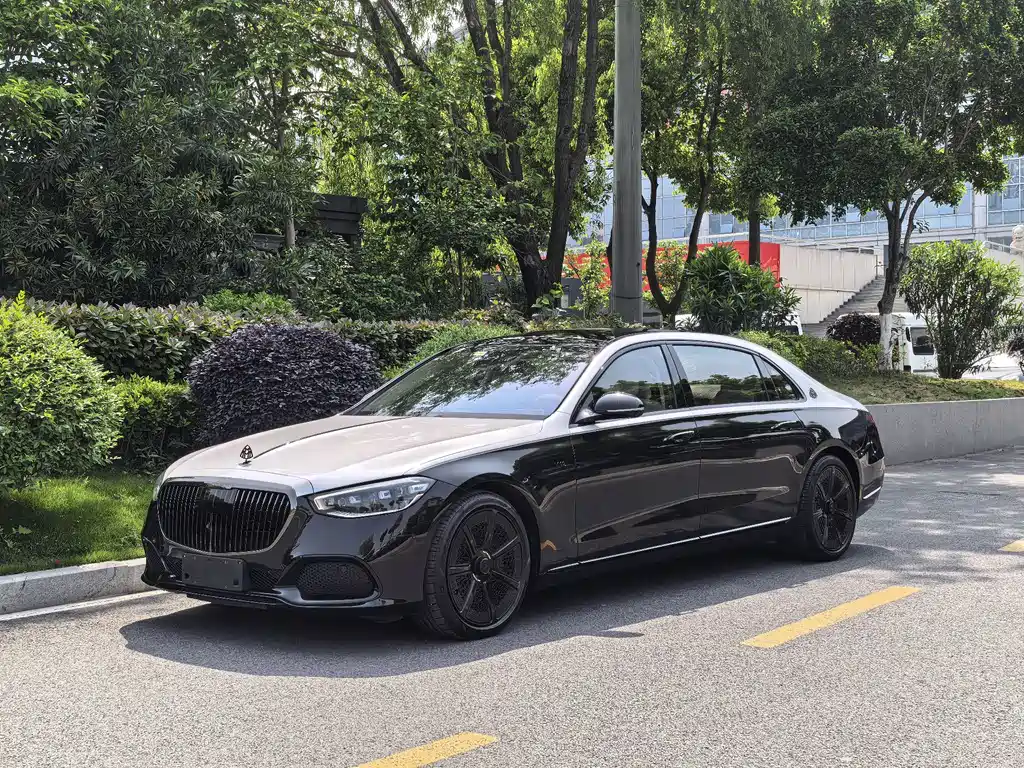 Mercedes-Benz Maybach S-Класс 2023