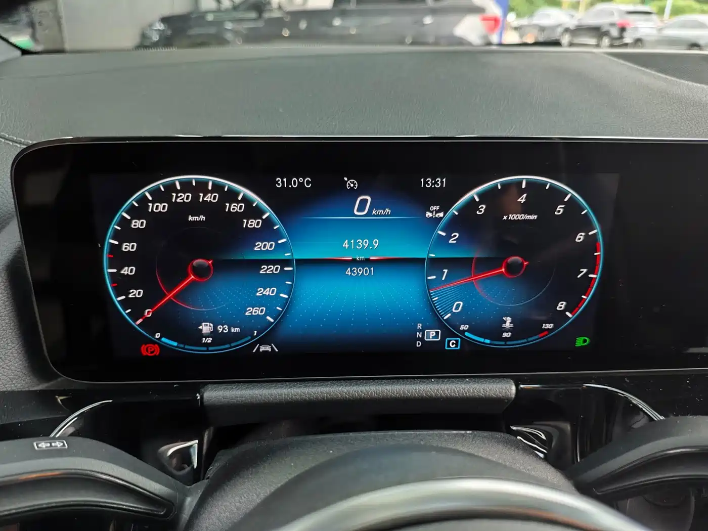 Mercedes-Benz GLA 2023