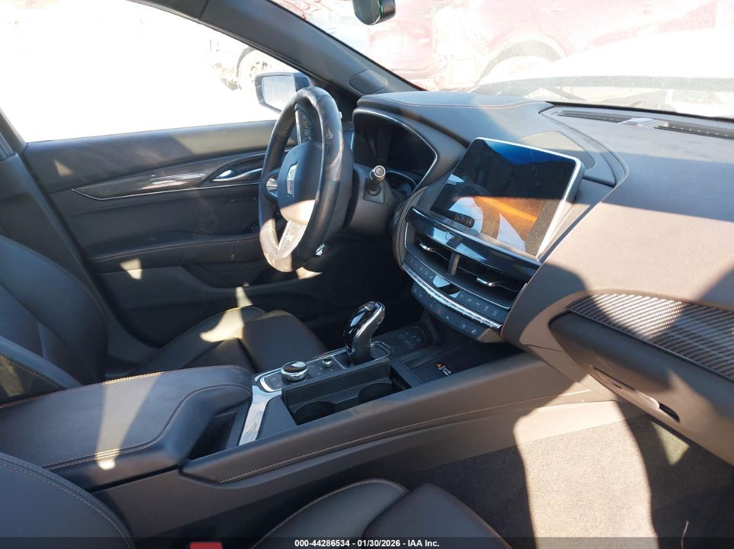 Cadillac CT5-V 2023