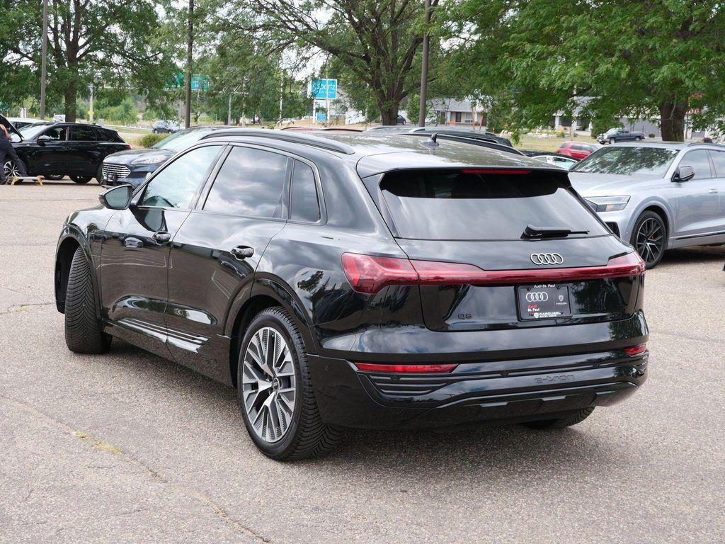 Audi Q8 e-tron 2024