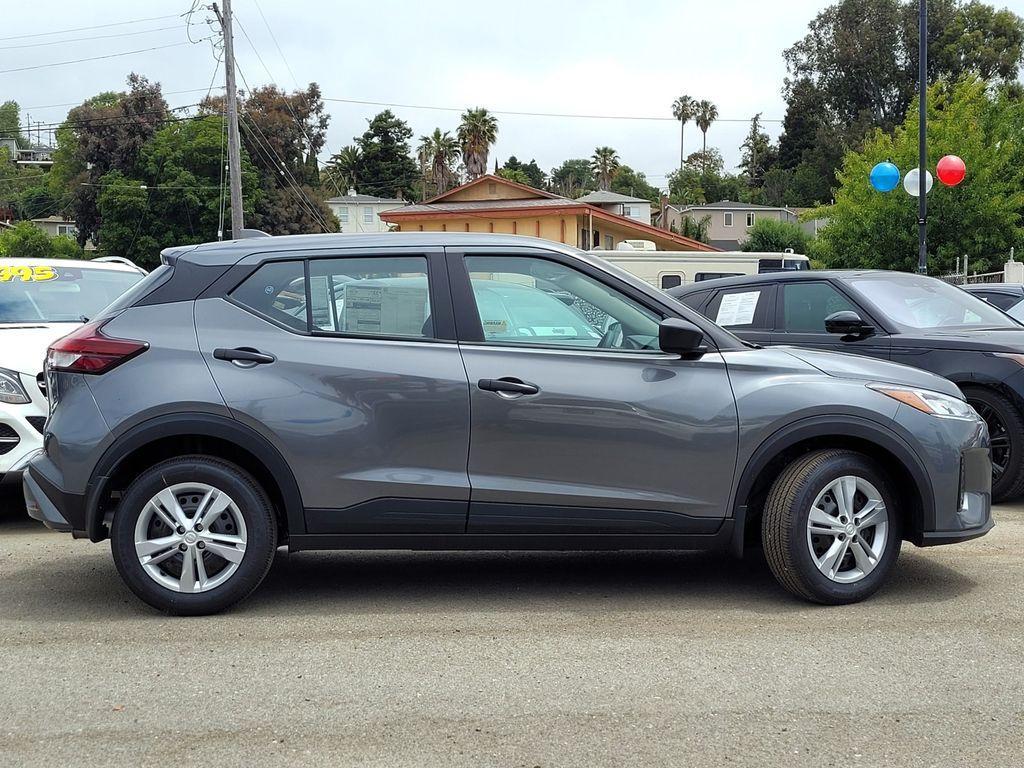 Nissan Kicks 2025