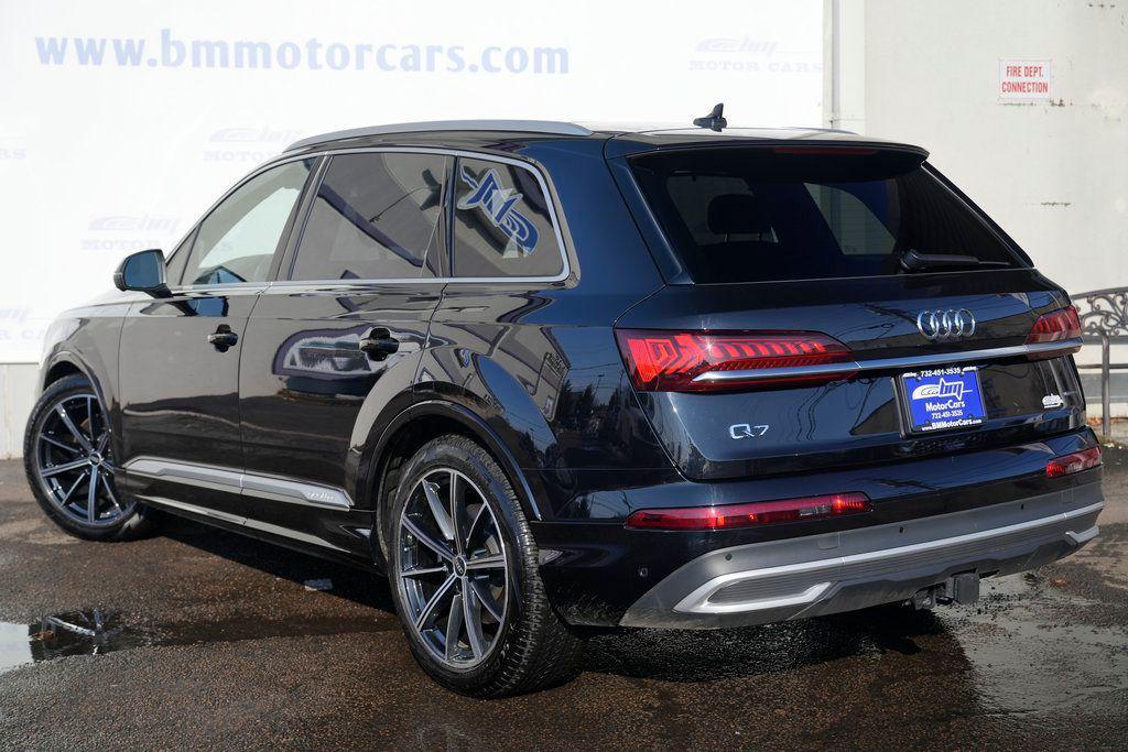 Audi Q7 2021