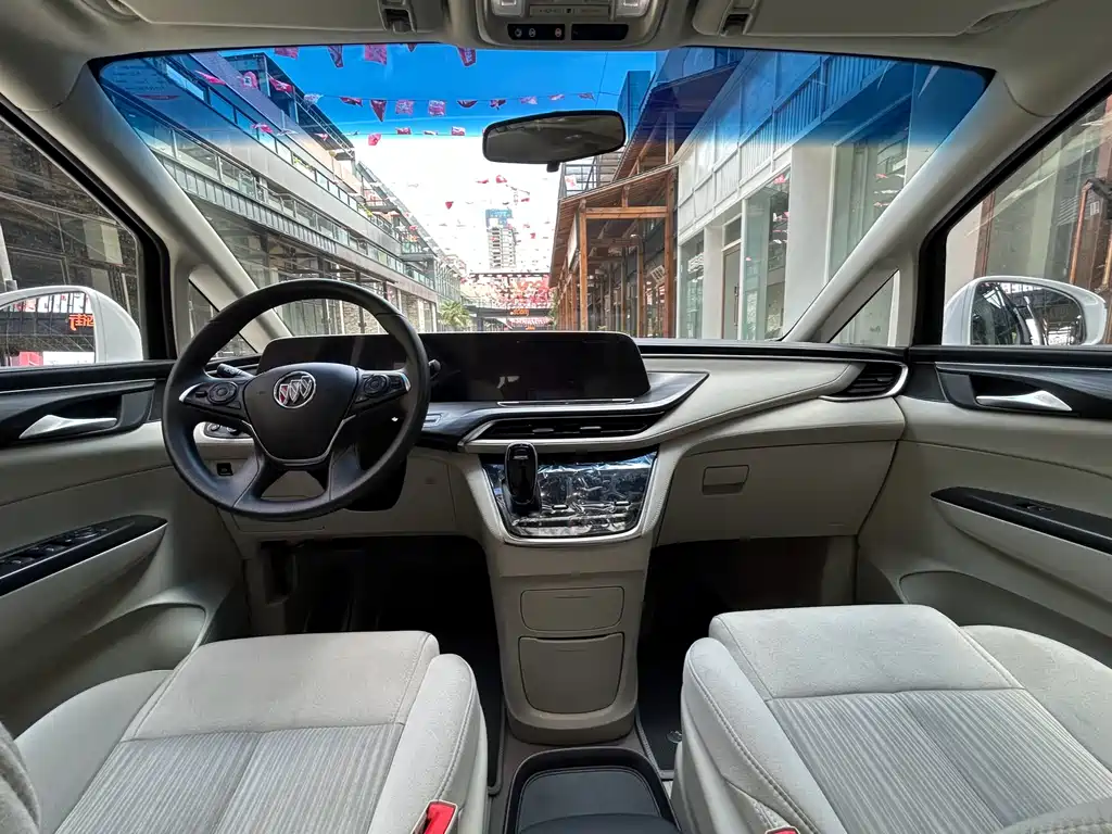Buick GL8 2023