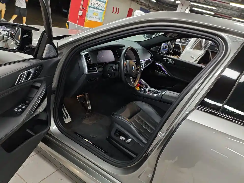 BMW X6 M 2022