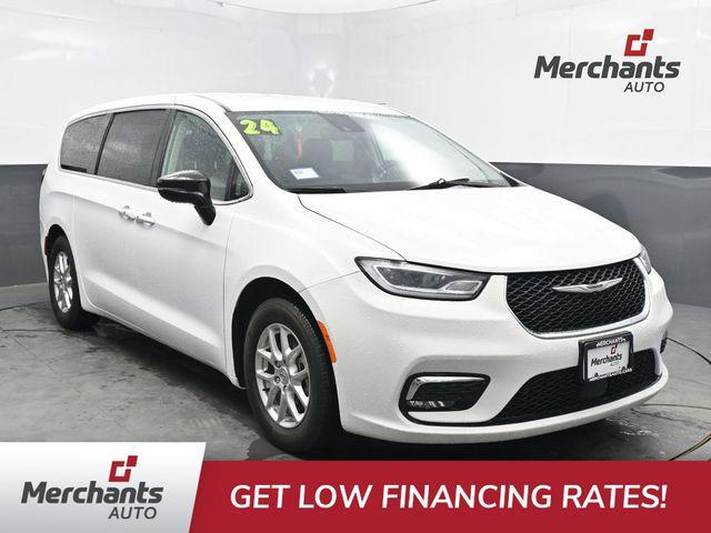 Chrysler Pacifica 2024