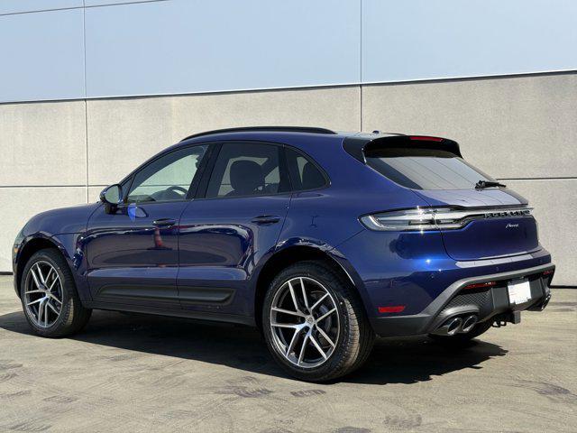 Porsche Macan 2025