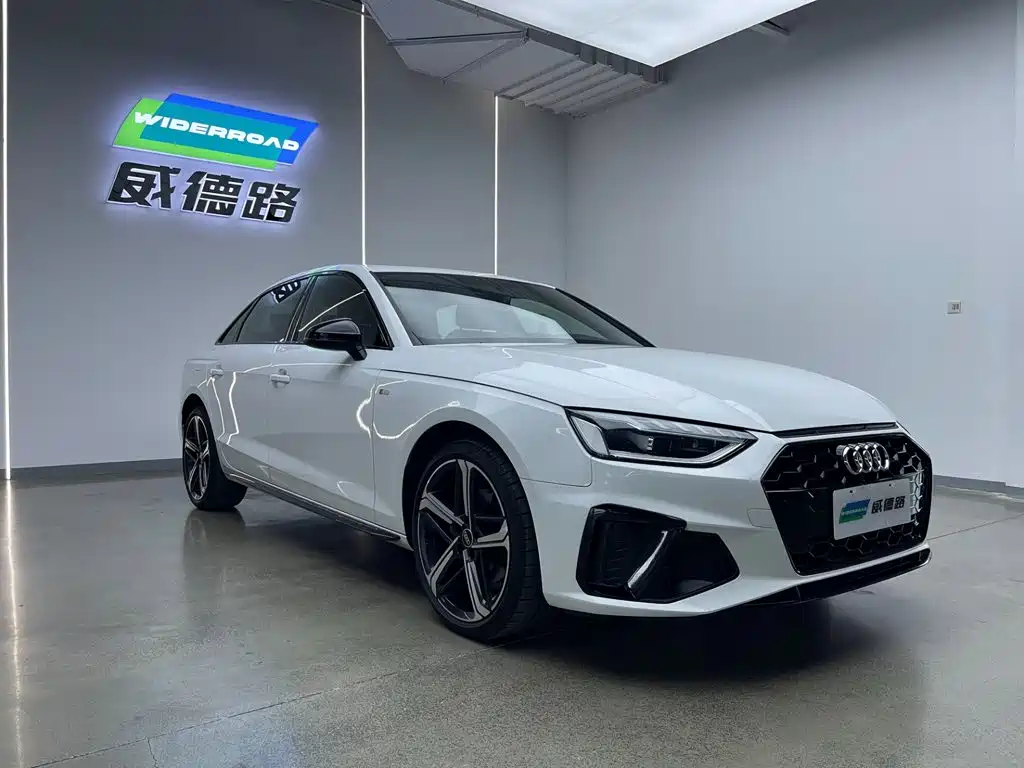 Audi A4 2024