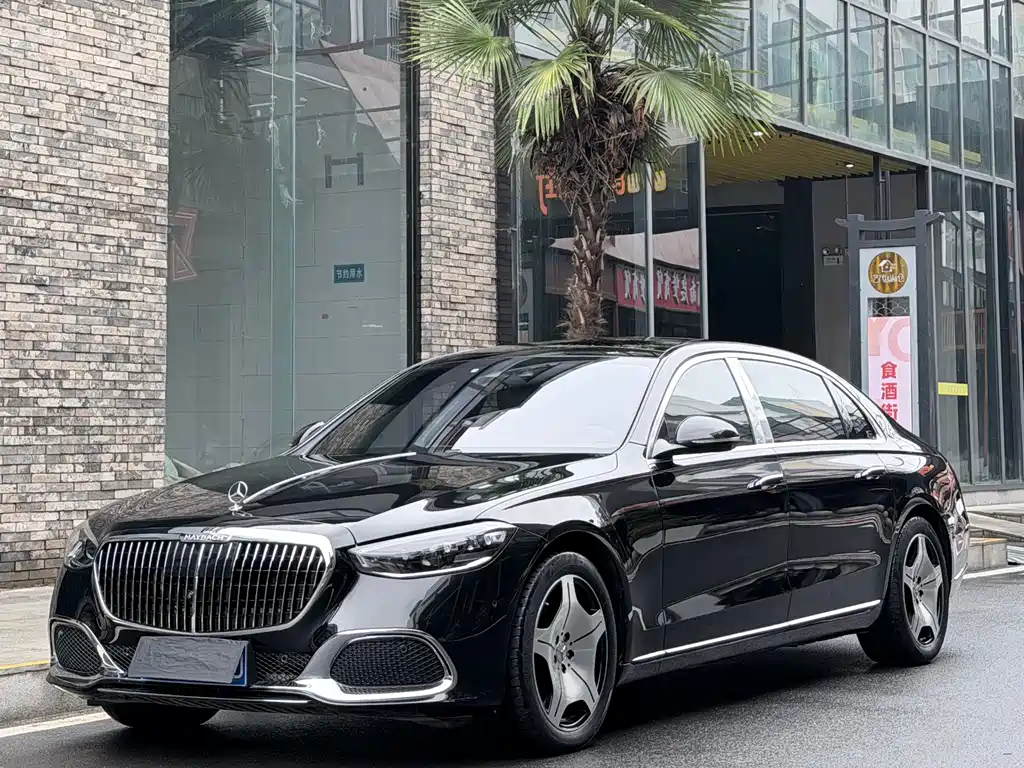 Mercedes-Benz Maybach S-Класс 2022
