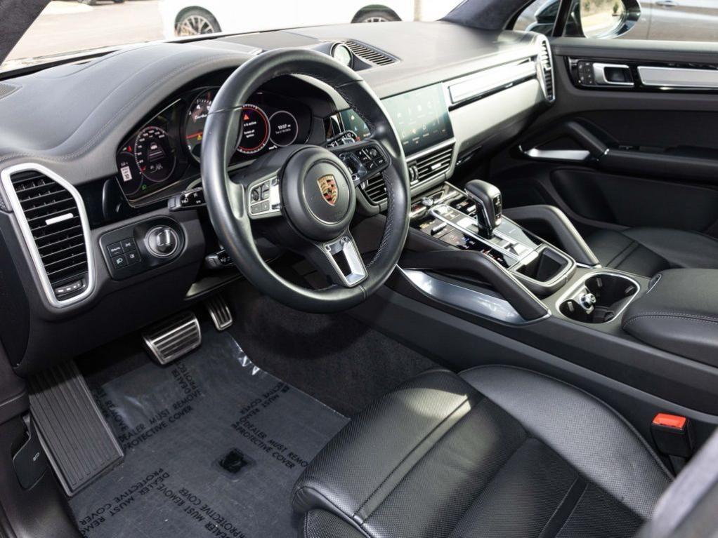 Porsche Cayenne 2023
