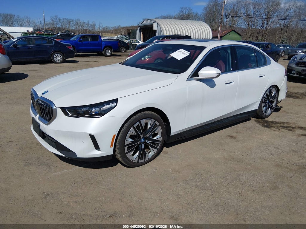 BMW i5 2025